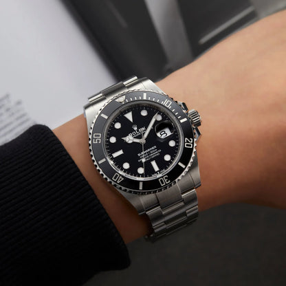 Rolex Submariner Date